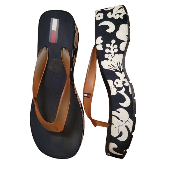 Tommy Hilfiger Platform Flip Flops 7M Navy White Floral Chunky 90s Y2K Sandals - Picture 1 of 11